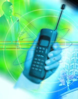 未來通訊設(shè)備與軟件設(shè)計 感知、網(wǎng)絡(luò)與智能的融合